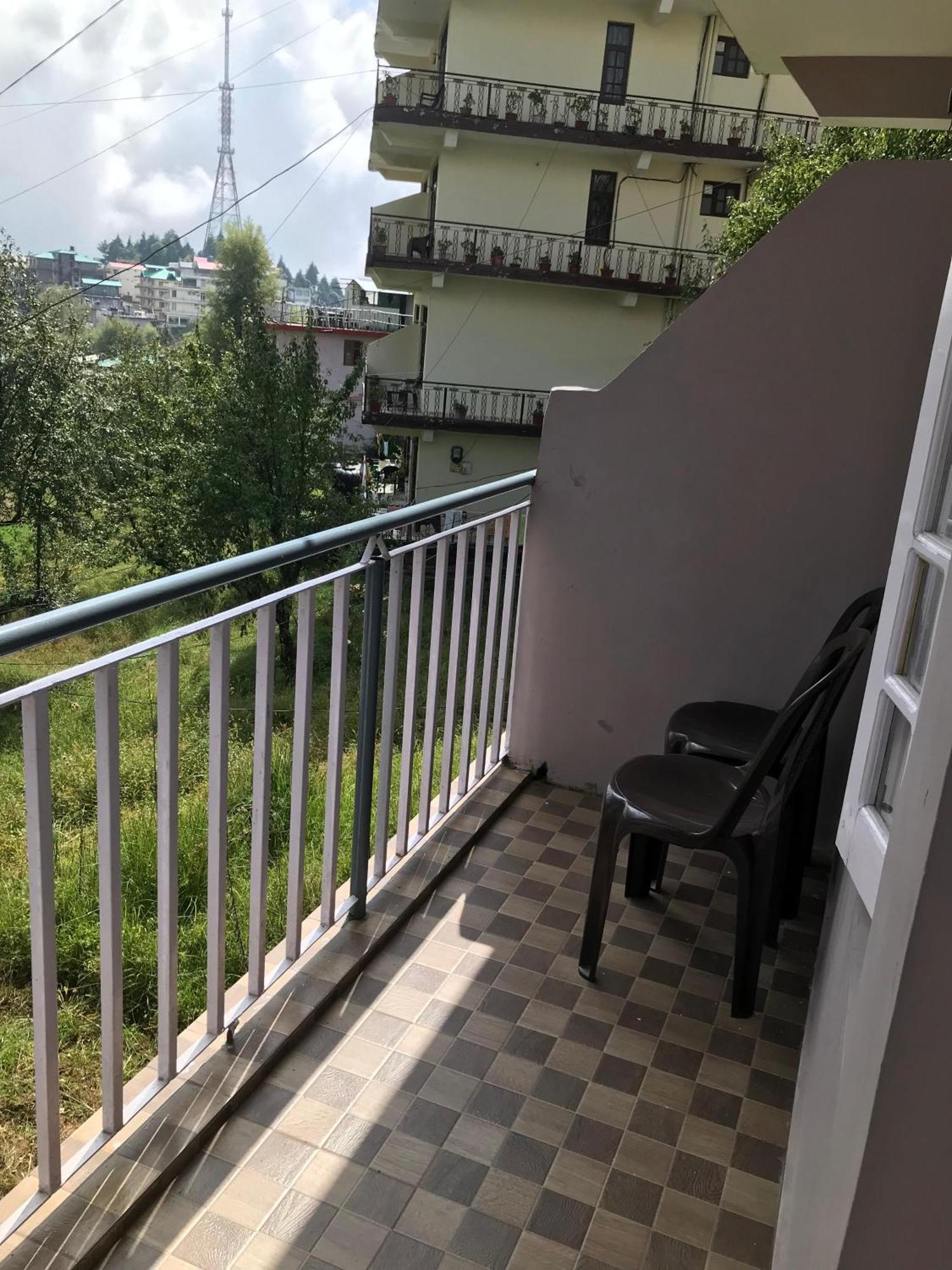 Mcleodganj Diaries Guest House Dharamshala Ngoại thất bức ảnh