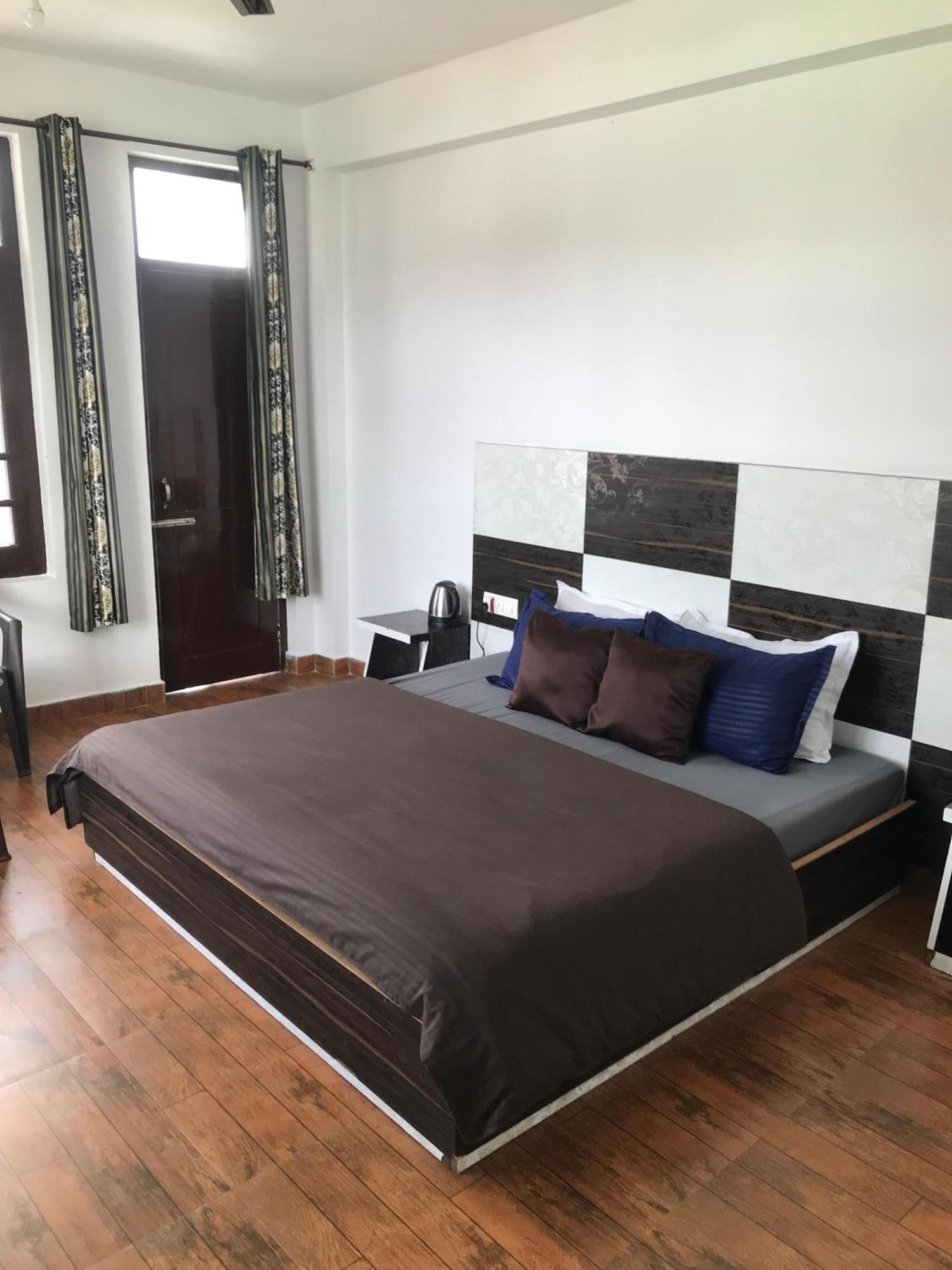 Mcleodganj Diaries Guest House Dharamshala Ngoại thất bức ảnh