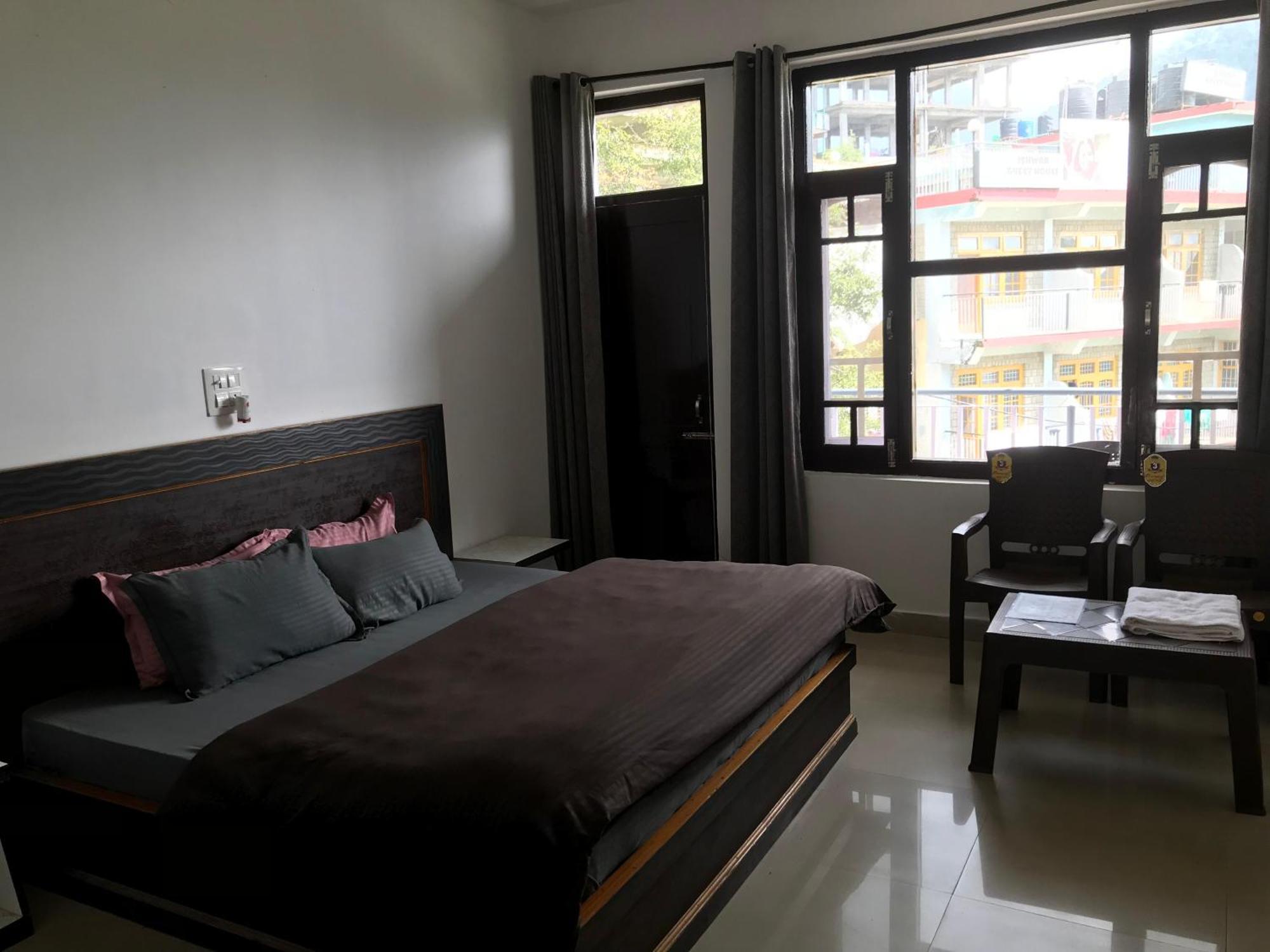 Mcleodganj Diaries Guest House Dharamshala Ngoại thất bức ảnh
